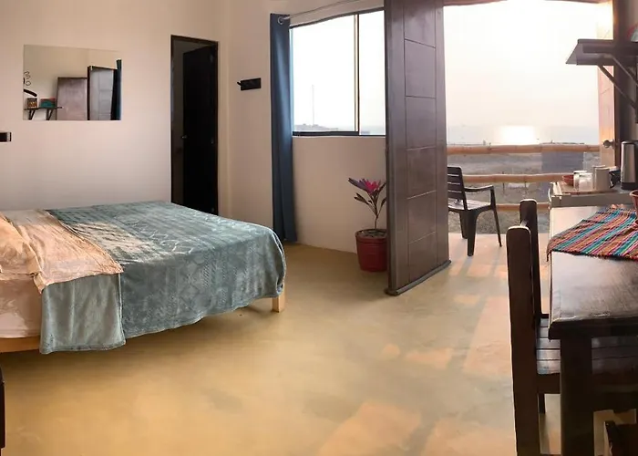 Tayta Surf House