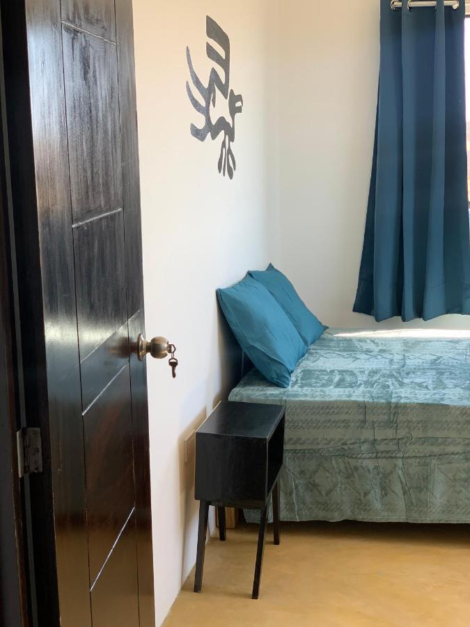 Tayta Surf House Homestay *