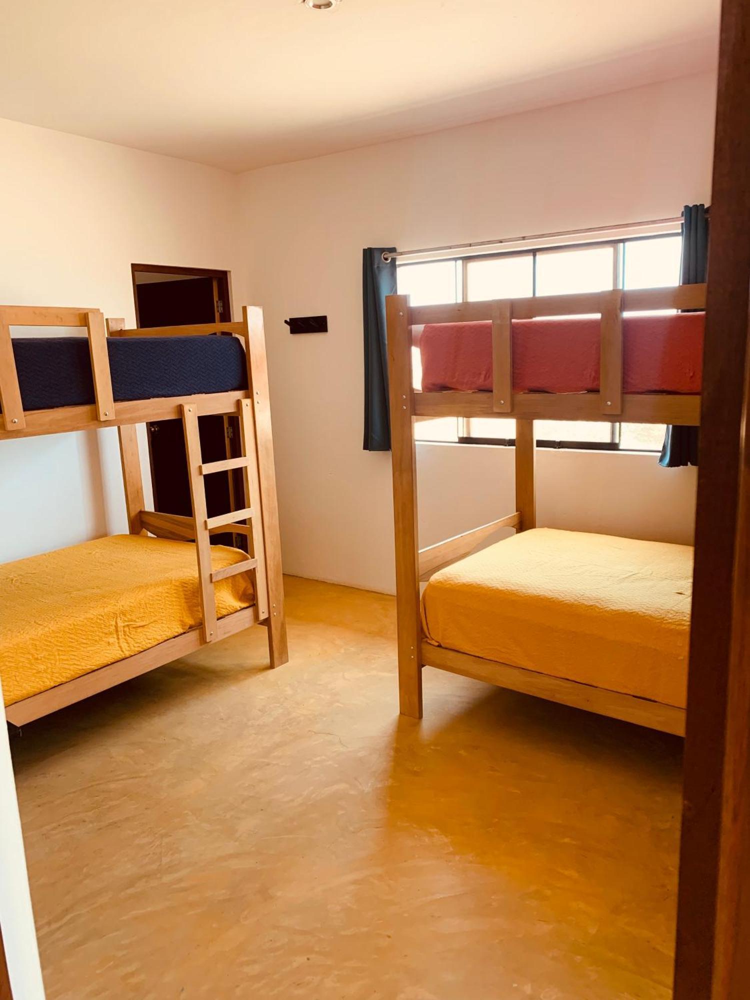 Tayta Surf House Homestay Lobitos