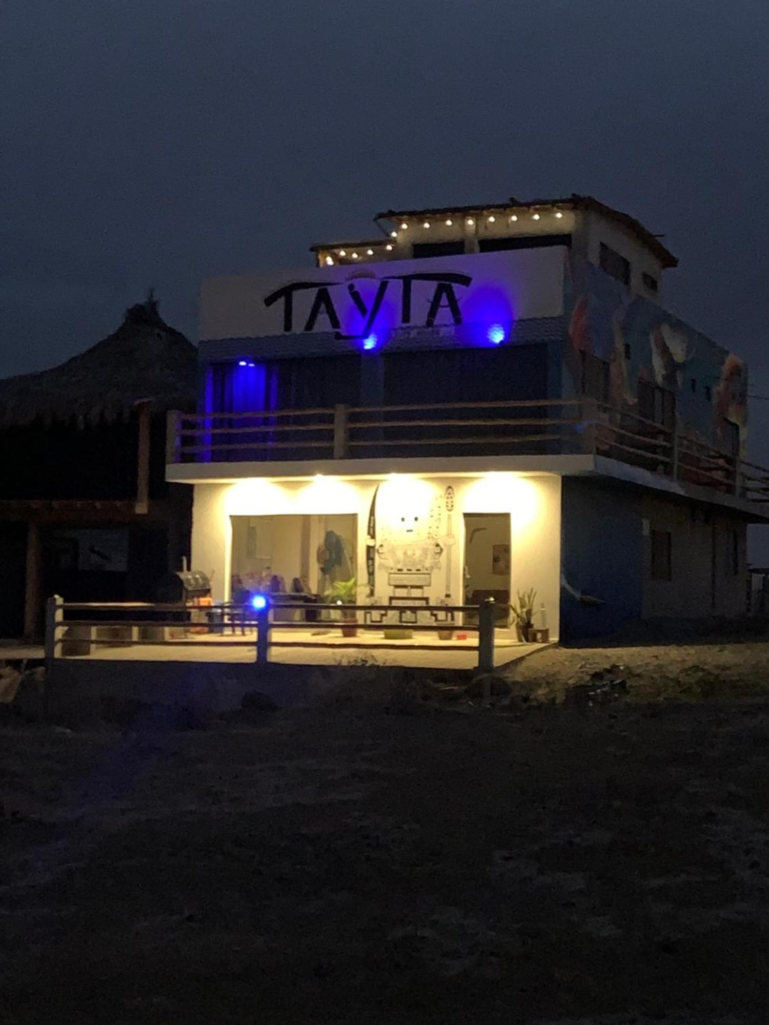 Tayta Surf House Homestay Lobitos