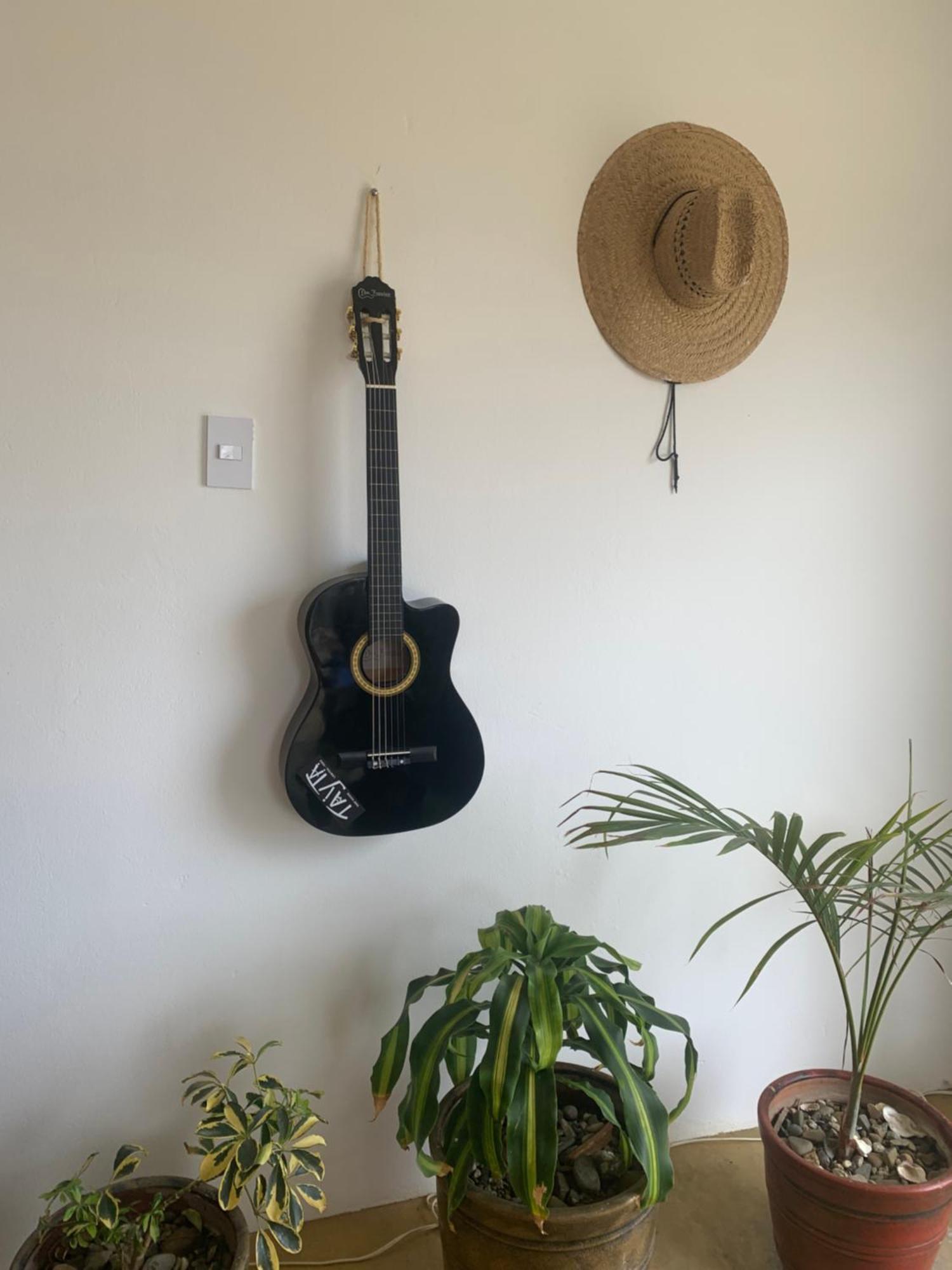 Homestay Tayta Surf House *