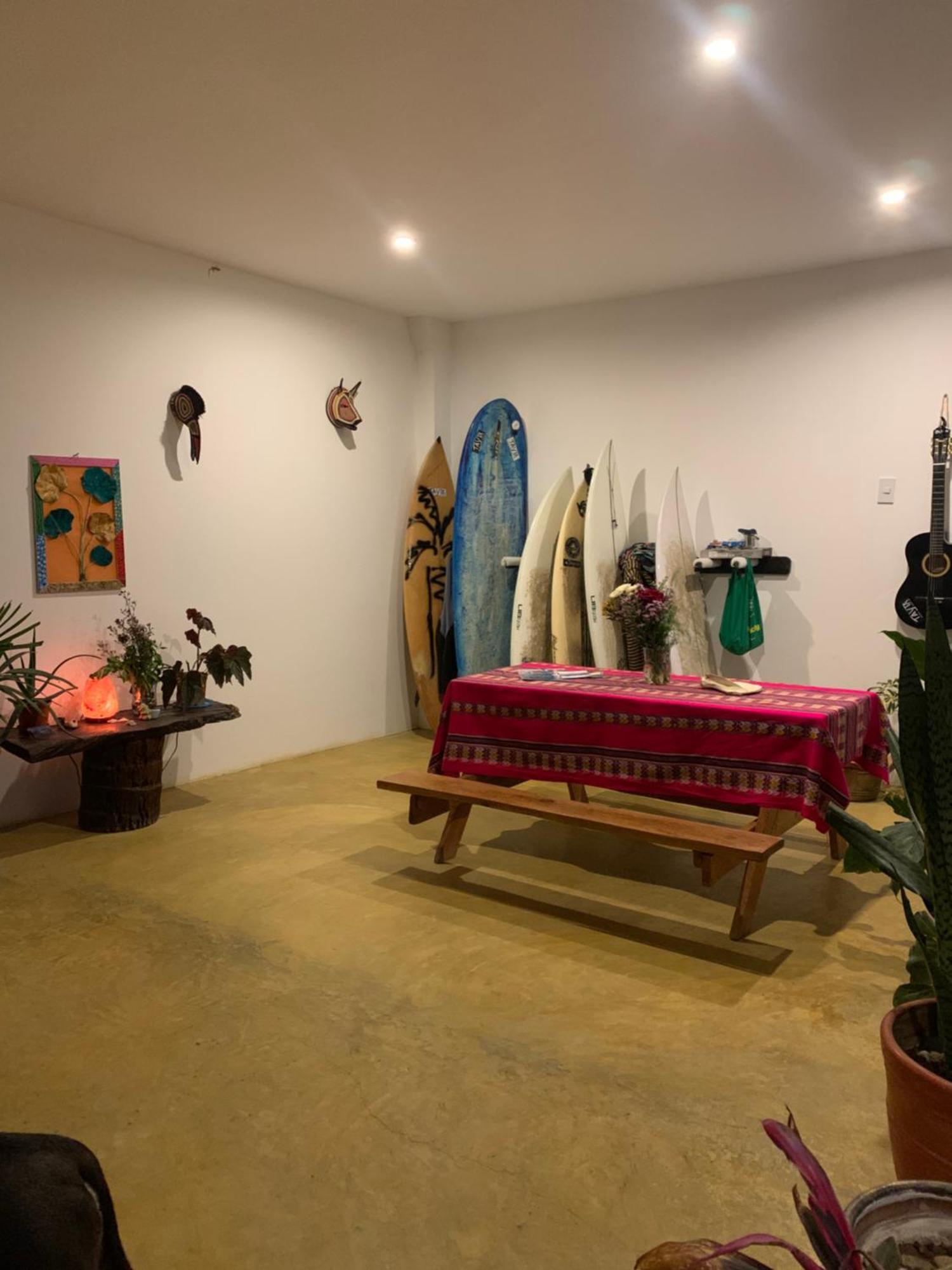 Homestay Tayta Surf House Lobitos