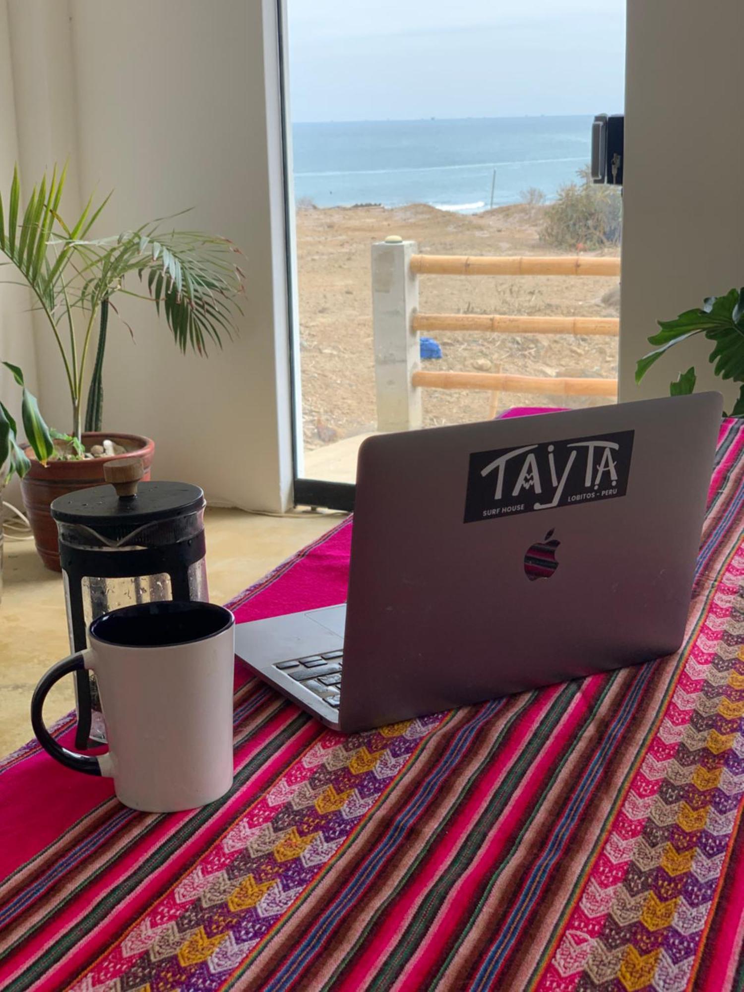 Tayta Surf House Lobitos
